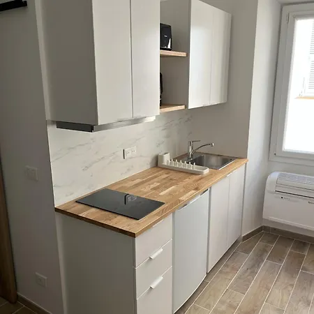 Renovated Seaside In The Heart Of Апартаменты Ментона