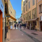 Apartmán Renovated Seaside In The Heart Of Menton