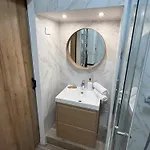 Renovated Seaside In The Heart Of Menton