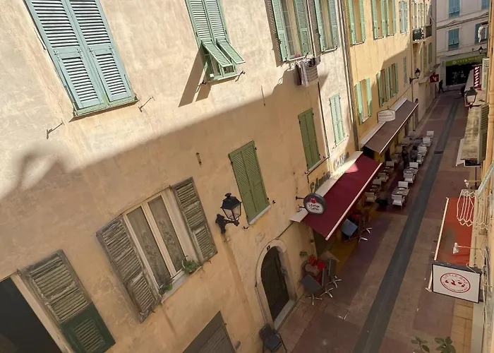 Apartment Renovated Seaside In The Heart Of *