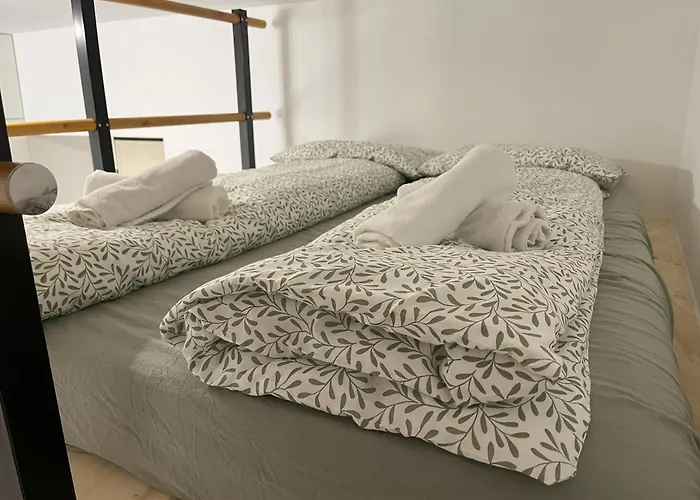 Apartment Renovated Seaside In The Heart Of Menton